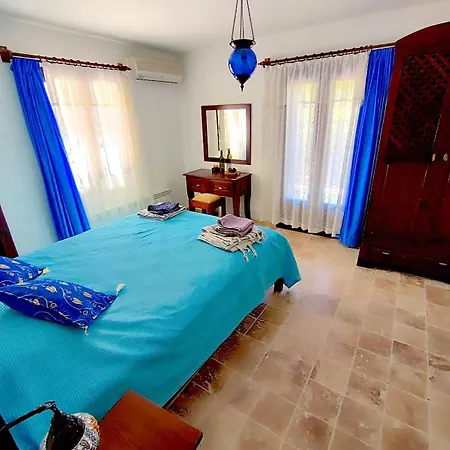 بيت للعطل Mulberry House كاس